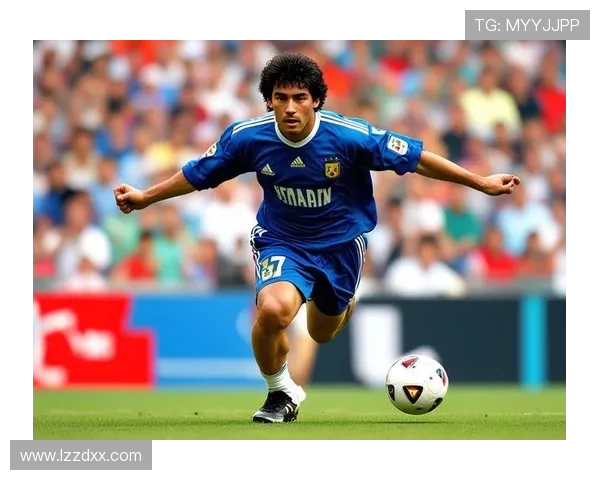 足球明星在绿茵场上的精彩瞬间横屏展示尽显风采与魅力